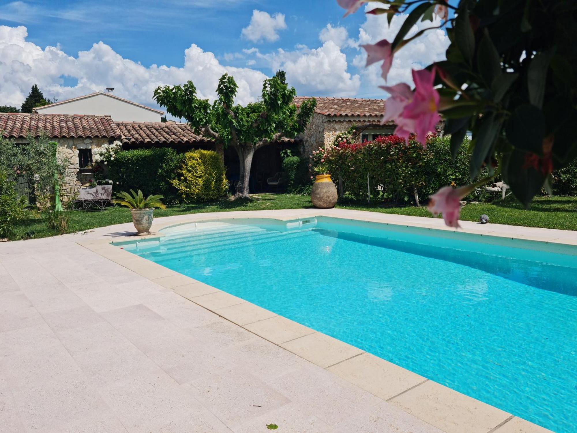 Petit Gite De Provence Mazan Eksteriør billede
